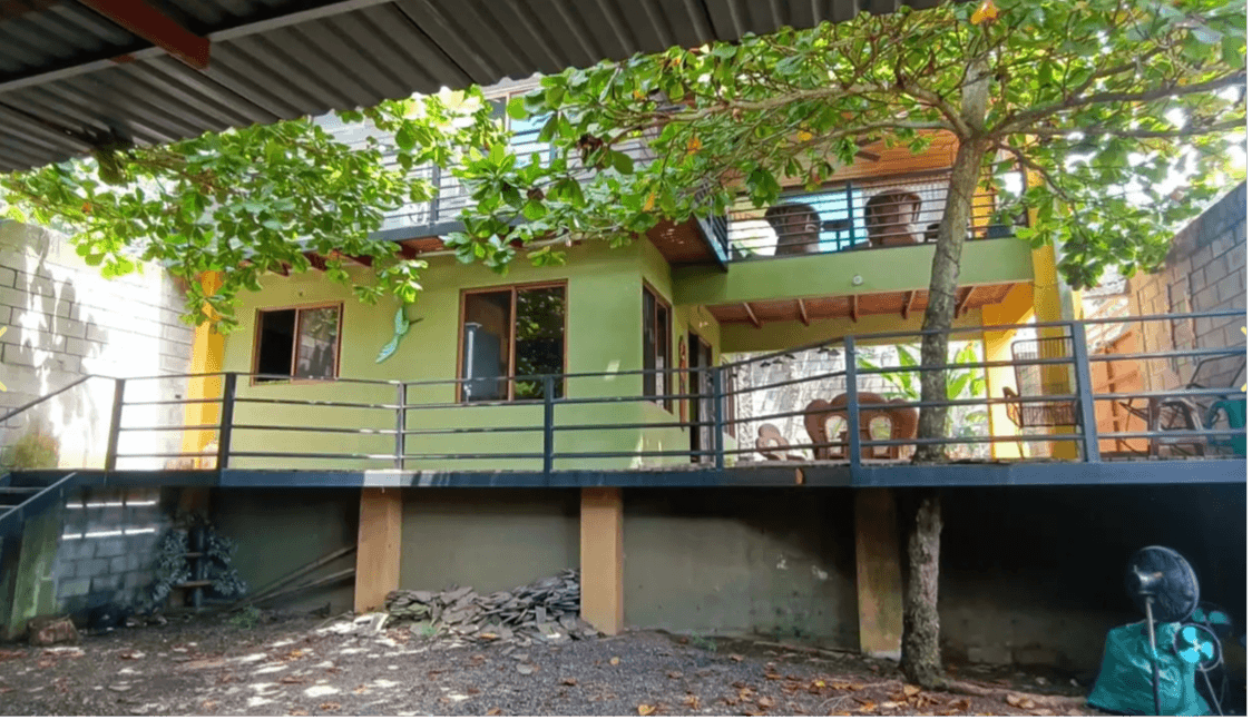 villa tropicale de deux étages carrillo