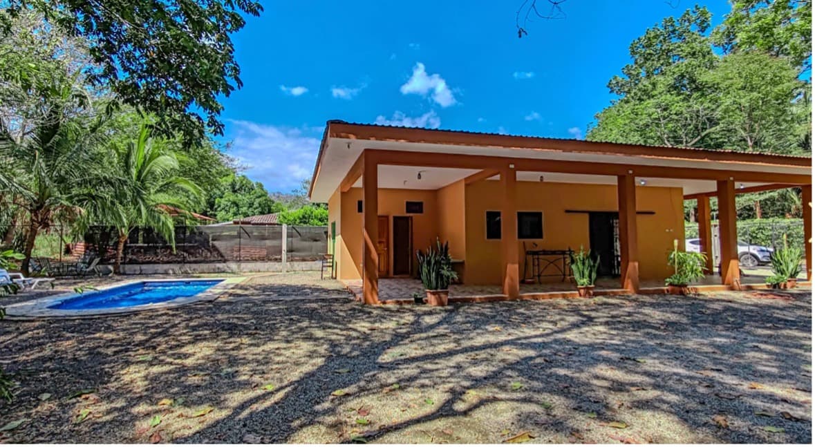 façade avant extérieur casa buena vibra villa costa rica