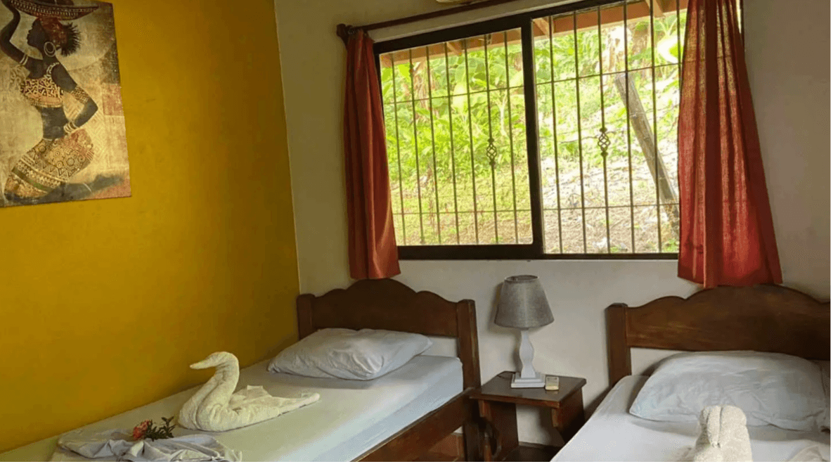 vue depuis la fenêtre de la chambre casa girasol costa rica