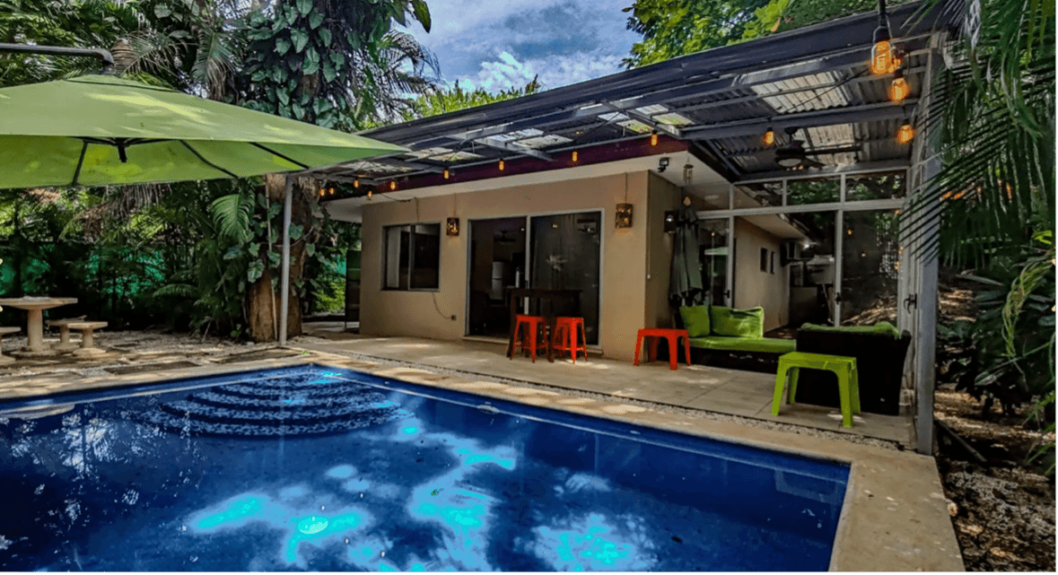 Extérieur de la piscine de la Villa Espavel villa espavel piscine extérieur puerto carrillo costa rica