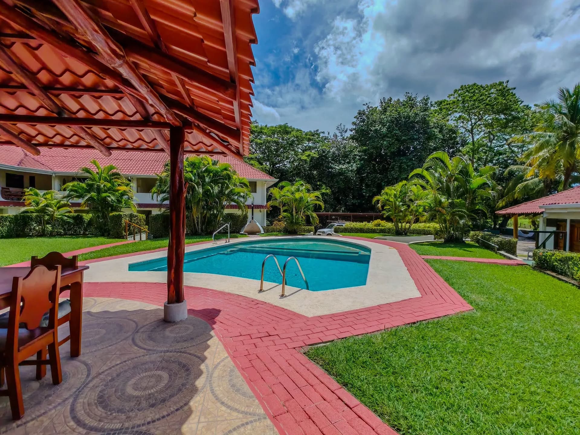 Espace piscine et rancho piscine et espace social rancho Las Palmeras Samara