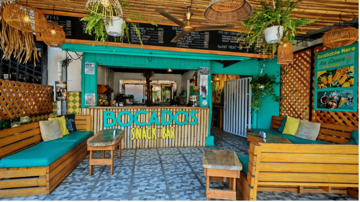 Extérieur du snack-bar Bocados snack-bar Samara Costa Rica extérieur