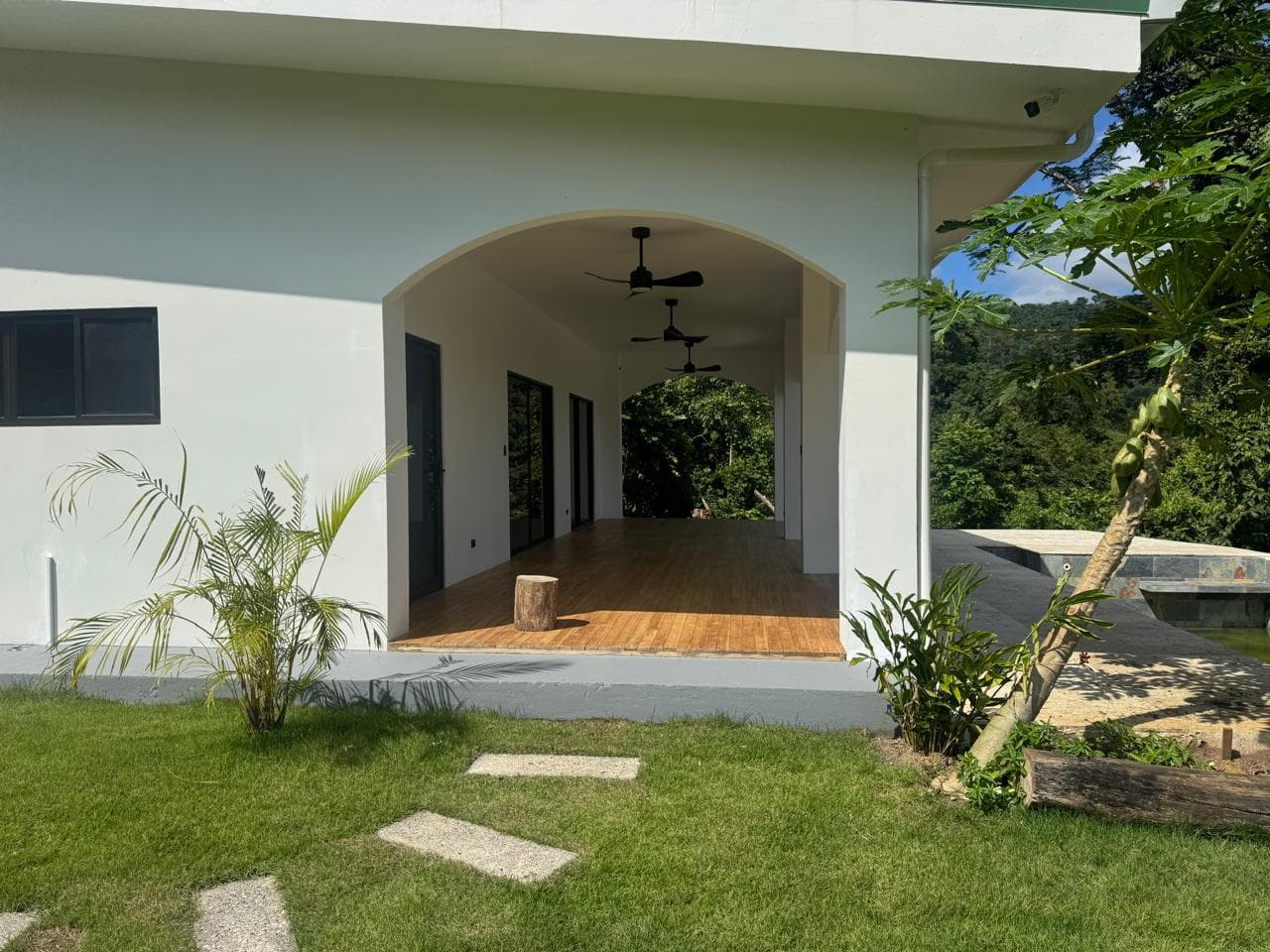 Villa Infinity Sunset, à vendre près de Playa Carrillo Villa Infinity Sunset, à vendre près de Playa Carrillo