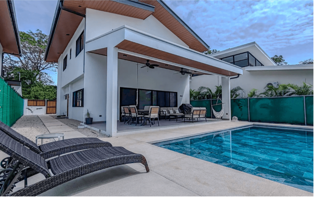 Villa Shapes - Extérieur - Vue sur piscine extérieur de villa moderne avec piscine samara costa rica